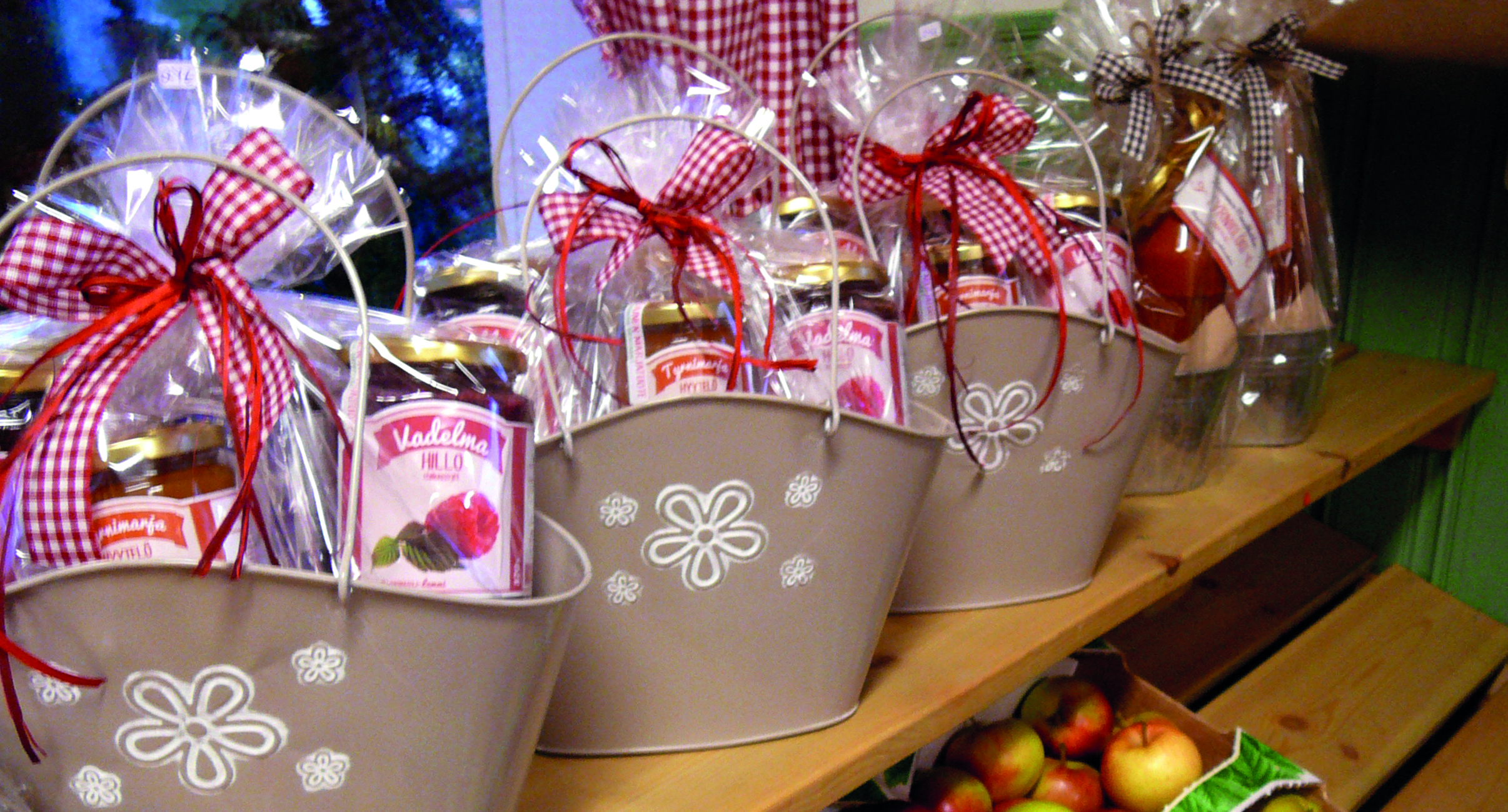 kuusamon_mansikkatila